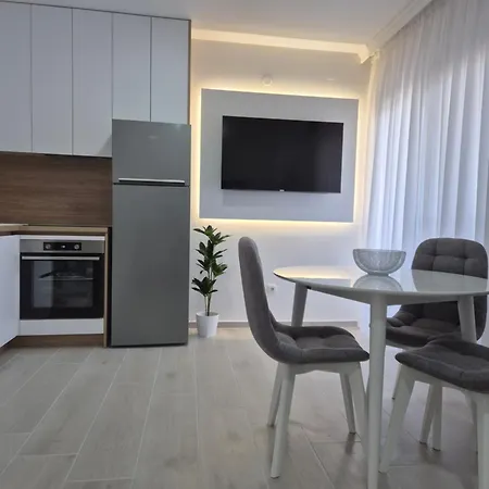 סוטומורה Lux Apartmani Anastasija מראה חיצוני תמונה